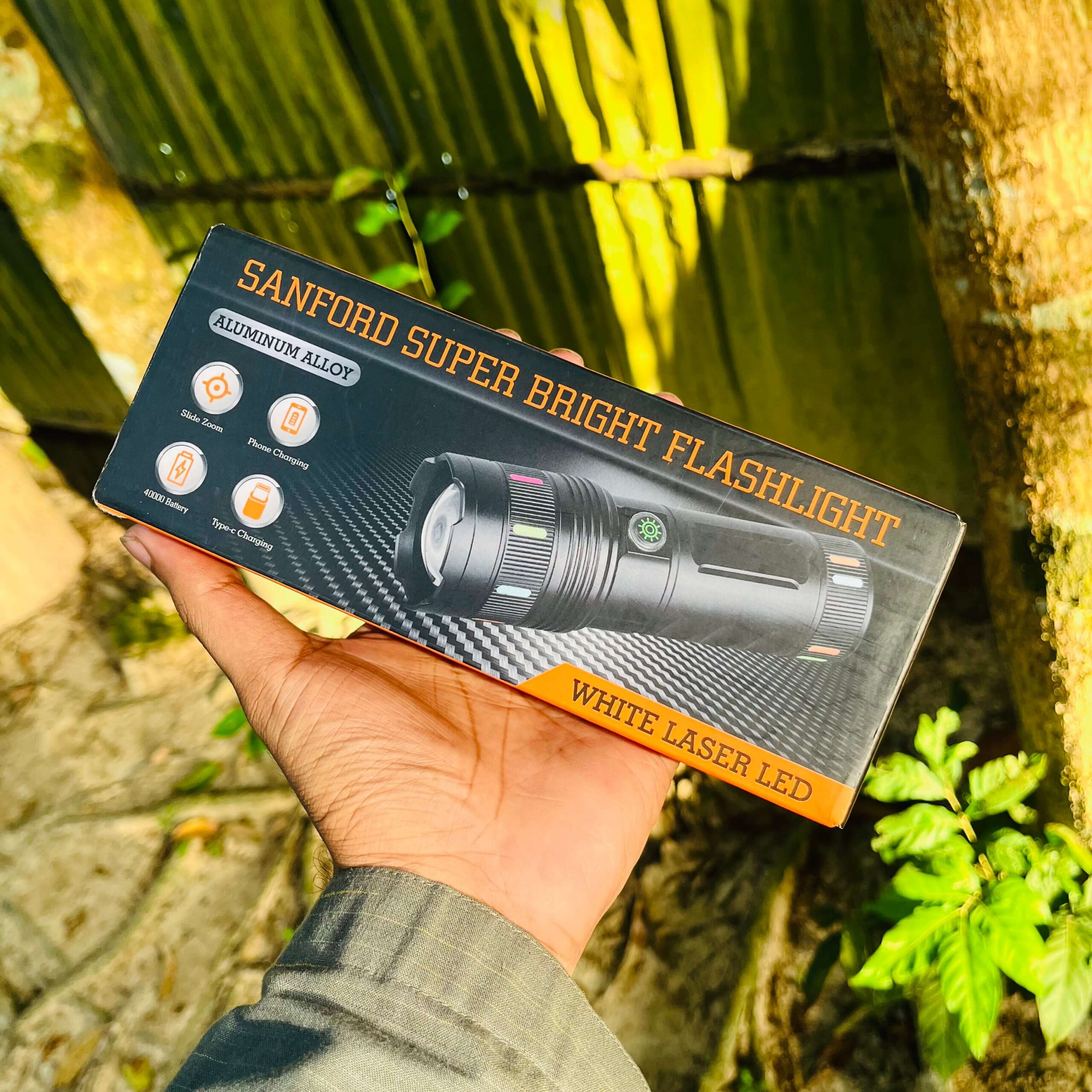 Sanford/Sunford SF-885 Super Bright Flashlight - Image 2